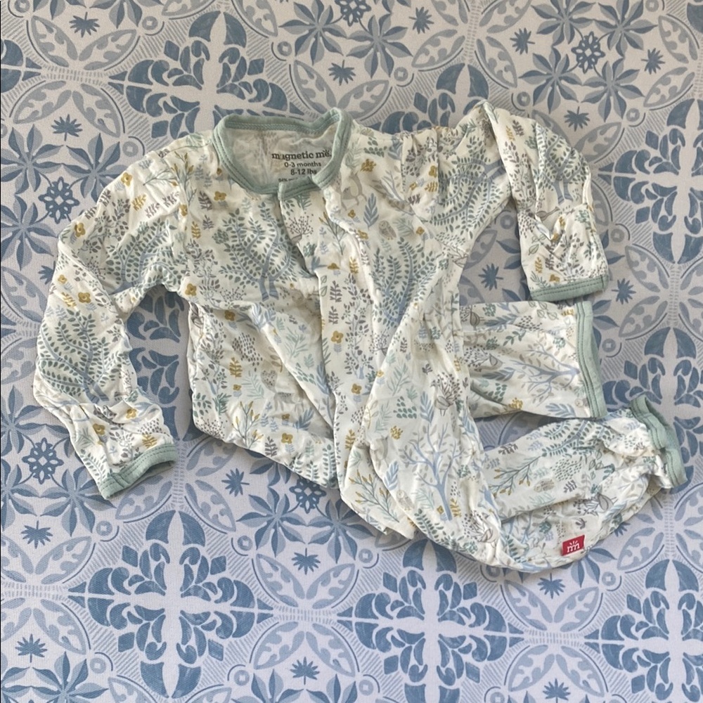 0-3M Magnetic Me Onesie